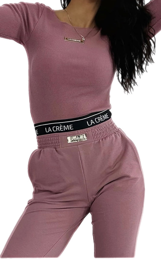 Top and sweatpants - 2 piece set. Woman's tracksuit. Colour: pink