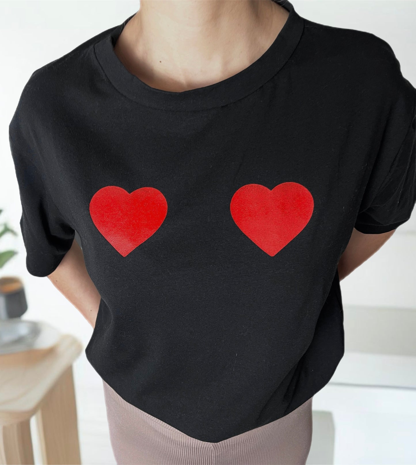 Samida Twin Heart Graphic Printed T. Shirt Top-Black.