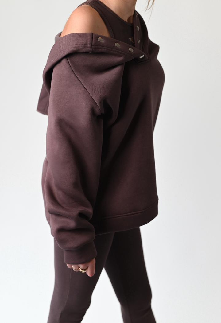 Carla woman’s tracksuit. 3 piece set: sweatshirt hoodie, leggins, top. Color: brown